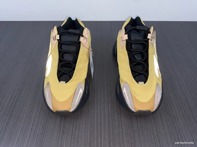 Boost 'Honey GZ0717 Yeezy 700 Flux' MNVN 0713